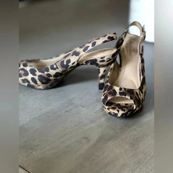 Abella Vivica Animal Print women’s Platform Sandals - Picture 2 of 12